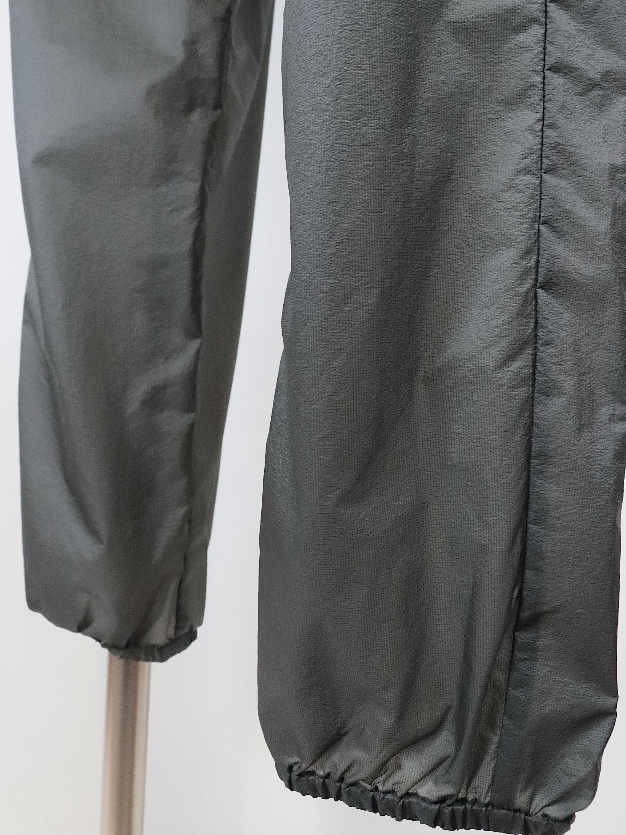 HYKE ハイク パンツ（その他） 黒 1(S位) 0351825E0018 HYKE(ハイク)】 ≪Genderless≫STRETCH TAPERED PANTS｜PARIGOT