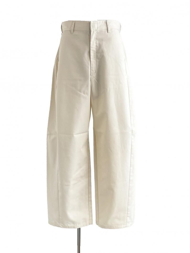 <img class='new_mark_img1' src='https://img.shop-pro.jp/img/new/icons14.gif' style='border:none;display:inline;margin:0px;padding:0px;width:auto;' />T/C BARREL LEG TROUSERS