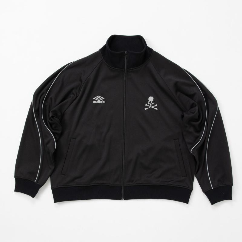 <img class='new_mark_img1' src='https://img.shop-pro.jp/img/new/icons47.gif' style='border:none;display:inline;margin:0px;padding:0px;width:auto;' />x UMBRO TRACK JACKET