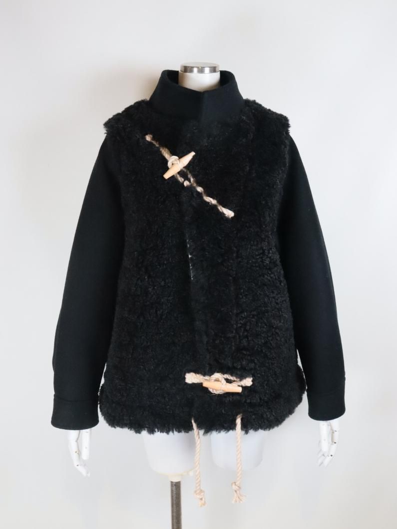 <img class='new_mark_img1' src='https://img.shop-pro.jp/img/new/icons47.gif' style='border:none;display:inline;margin:0px;padding:0px;width:auto;' />DOUBLE FACE FAUX SHEARLING DUFFEL JACKET