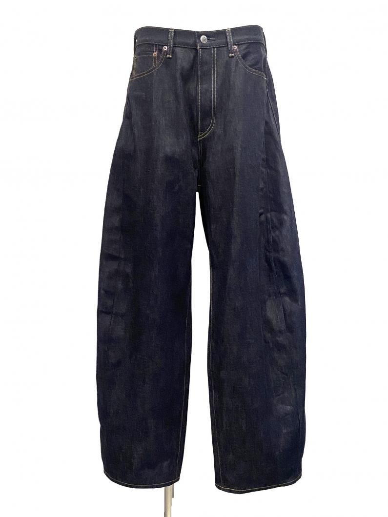 <img class='new_mark_img1' src='https://img.shop-pro.jp/img/new/icons14.gif' style='border:none;display:inline;margin:0px;padding:0px;width:auto;' />DENIM BARREL LEG JEANS(쥹