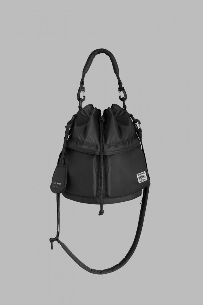 <img class='new_mark_img1' src='https://img.shop-pro.jp/img/new/icons47.gif' style='border:none;display:inline;margin:0px;padding:0px;width:auto;' />TOOL BAG (PORTER �� HYKE)