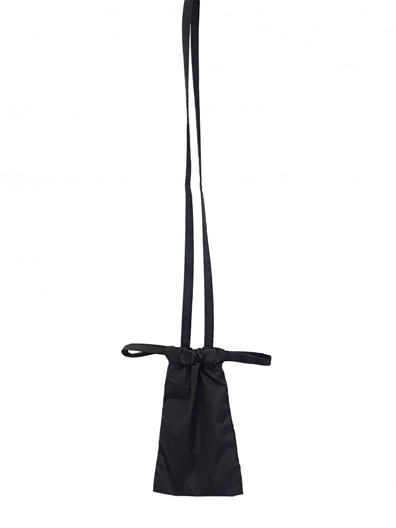 <img class='new_mark_img1' src='https://img.shop-pro.jp/img/new/icons14.gif' style='border:none;display:inline;margin:0px;padding:0px;width:auto;' />Drawstring Bag SP��STRAP BLACK