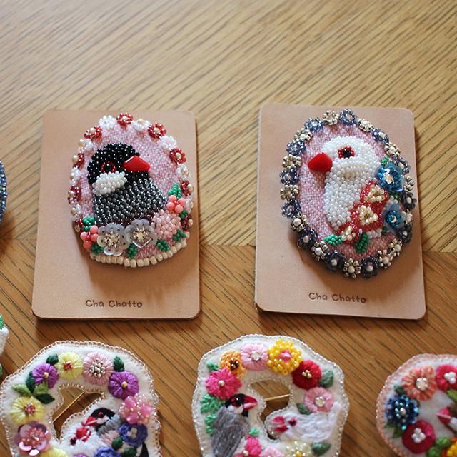 LPプラス送料込】【1点もの】「肖像画ブローチ / 桜文鳥 / お花の