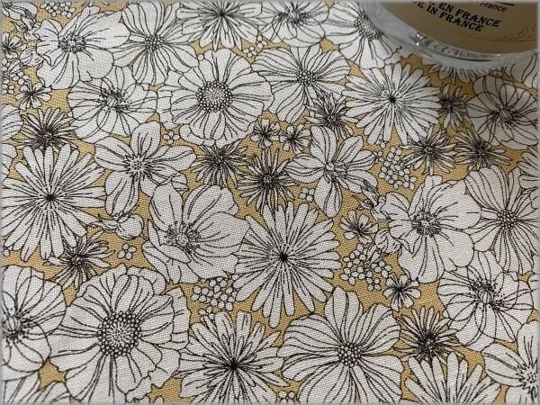 シーチング 生地 線描きフラワー レトロモダン 花柄 Caramel c 生地通販 マーブルマーケット シーチング 生地 線描きフラワー レトロモダン 花柄 Caramel c 生地通販 マーブルマーケット