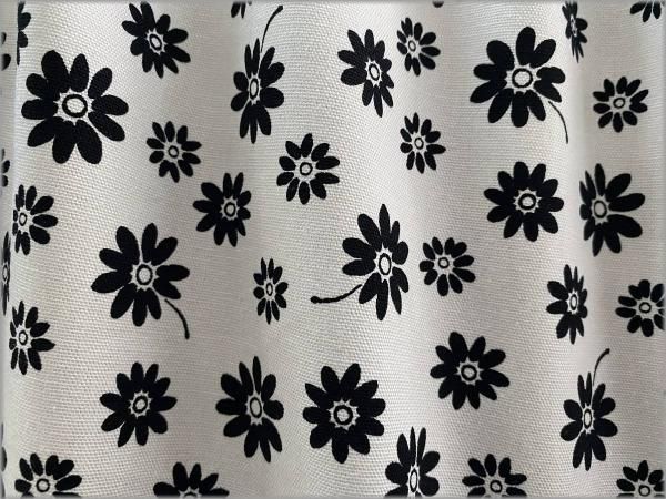 オックス 生地 シンプルフラワー 花柄 White 1a 生地通販 マーブルマーケット オックス 生地 シンプルフラワー 花柄 White 1a 生地通販 マーブルマーケット