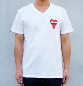 [HEARTY MOUTH]  V Neck T-Shirts (WHITE)