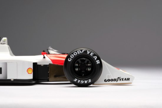 Amalgam Collection 1:18 1988年日本GP マクラーレン MP4/4 Ayrton Senna - Amalgam  Collection 専門店 ディー・ティー・ダブリュー