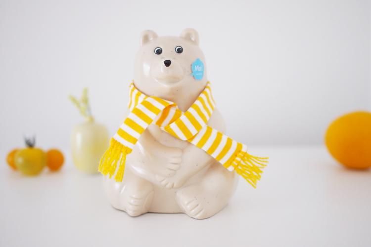 Polar Bear Money Box／シロクマ貯金箱2022マフラー付き- Tariraku