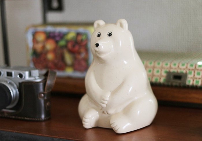 Polar Bear Money Box／シロクマ貯金箱2022マフラー付き- Tariraku