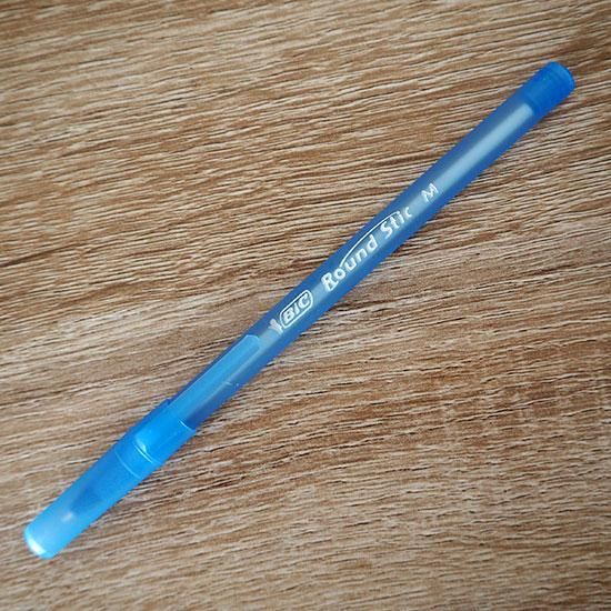 Bic ボールペン Round Stic Classic M ブルー 旅する雑貨店 Bon Voyage Bic ボールペン Round Stic Classic M ブルー 旅する雑貨店 Bon Voyage