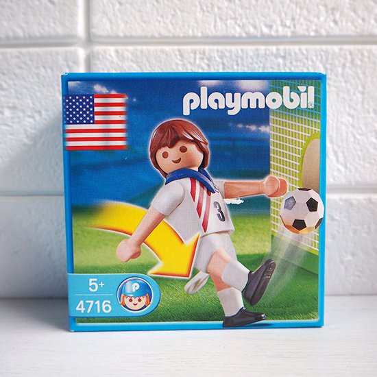 ドイツ買付品 プレイモービル 4716 サッカー選手 アメリカ 廃番 旅する雑貨店 Bon Voyage