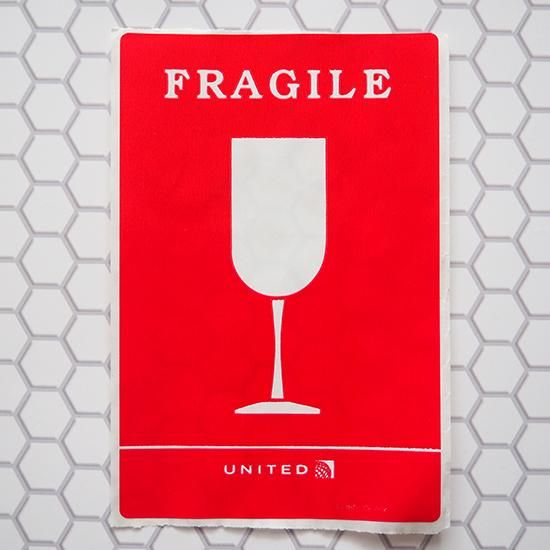 ユナイテッド航空公式 FRAGILE 壊れ物ステッカー - 旅する雑貨店 BON