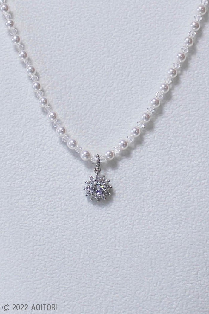 日本からの直送 真珠ネックレス ダイヤモンド付きペンダント14mmk18