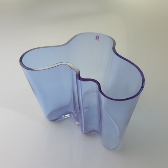 alvar aalto stockmman amethyst vase