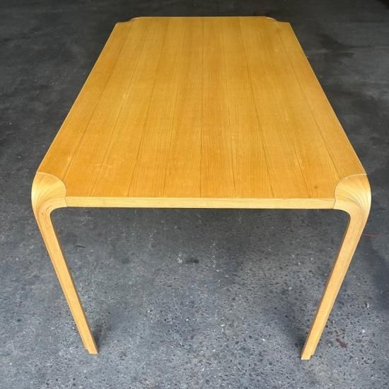 Alvar Aalto x-leg table