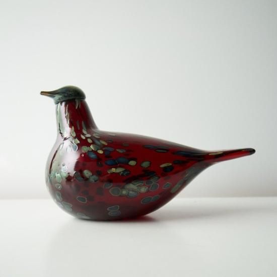 イッタラ バード オイバトイッカ ルビーバード ヌータヤルヴィ レッド