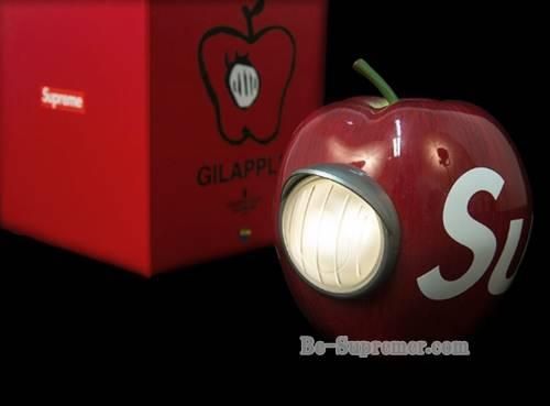 のすり Supreme - 16FW Supreme/UNDERCOVER Gilapple Light の通販 by