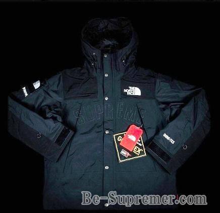 ジャケット・アウターマウンテンパーカー　SUPREME ×The North Face