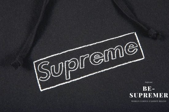 Supreme KAWS Chalk Logo Hooded Sweatshirt パーカーブラック 新品通販 - Be-Supremer