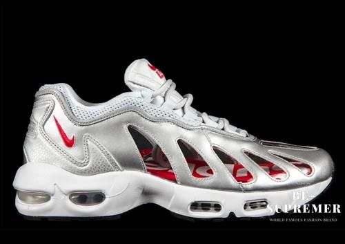 supreme Nike air max 96 黒