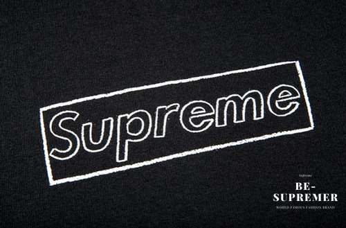 Supreme通販専門店】Supreme KAWS Chalk Logo Tee Tシャツ ブラック ...