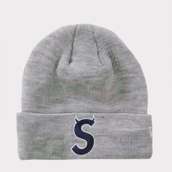 supreme ニット　s  ロゴ帽子