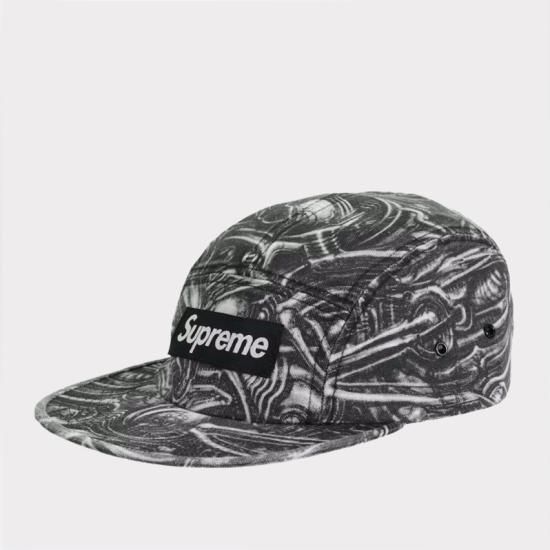 新品Supreme H.R. GIGER CAMP CAP