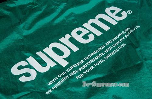 Supreme 16SSパッケブルポンチョなら - Supreme(シュプリーム)通販専門店 Be-Supremer ll 全商品送料無料・正規品保証  　Tシャツ・キャップ・リュック・パーカー・ニット帽・ジャケット