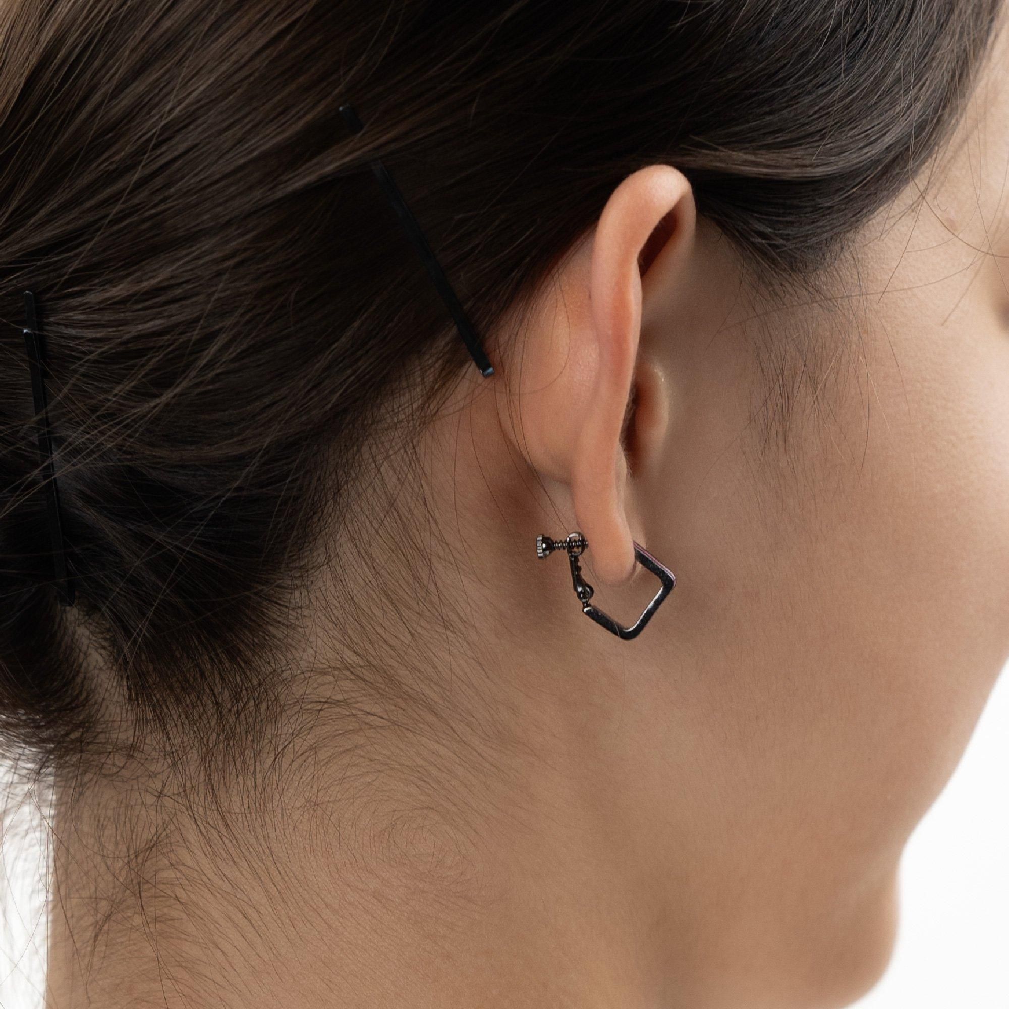 ピアプロキャラクターズ」Hoop Earrings Clip-on | フープイヤリング