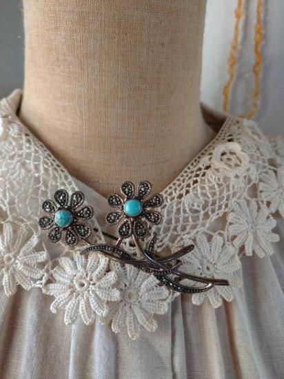 シルバーフラワーブローチ - atelier 金銀花