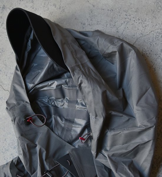 KLATTERMUSEN クレッタルムーセン Fjorgyn Anorak yosemite 通販 販売