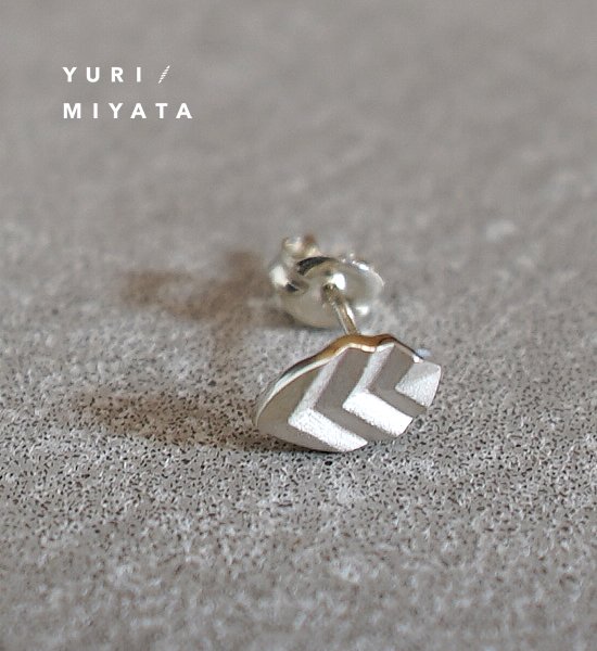 【YURI/MIYATA】ミヤタ ユリ Pierce Leaf / Stripe Silver 