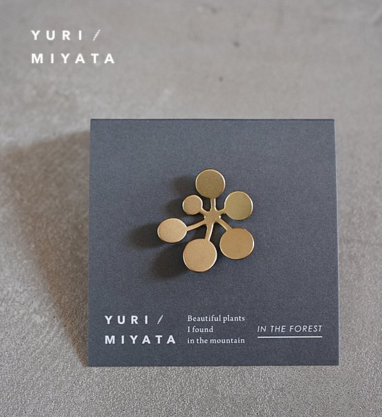 YURI/MIYATAۥߥ䥿  Brooch Leaf / Circle L 