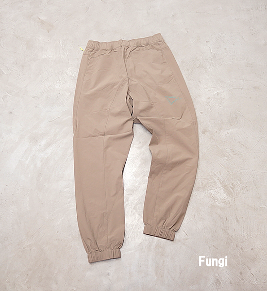 ソルボワ 【新品】アトリエブルーボトル Hiker's SUMMER PANTS 2023