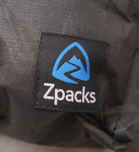 最高のショッピング Zpacks Front Utility Pack フロント