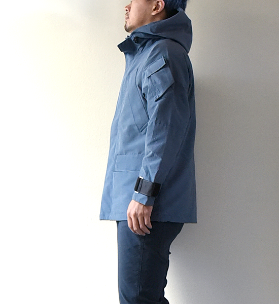 素材ウールMountain research AM coat