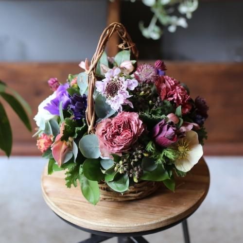 ex. flower shop & laboratory online store