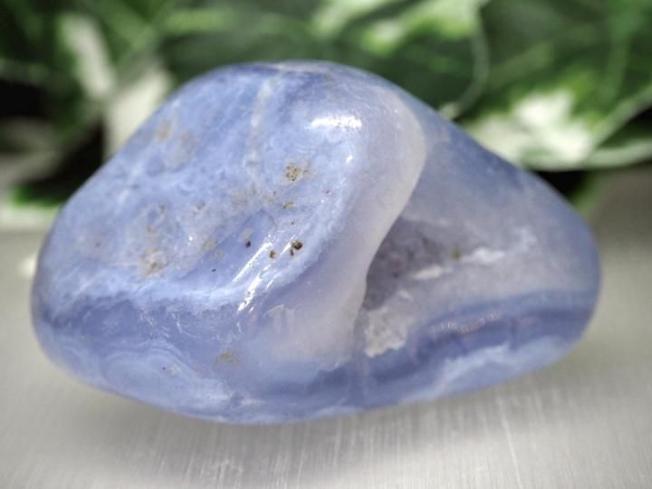 悪い気を良い気に変えてくれる貫通ジオード！ブラジル産 水晶