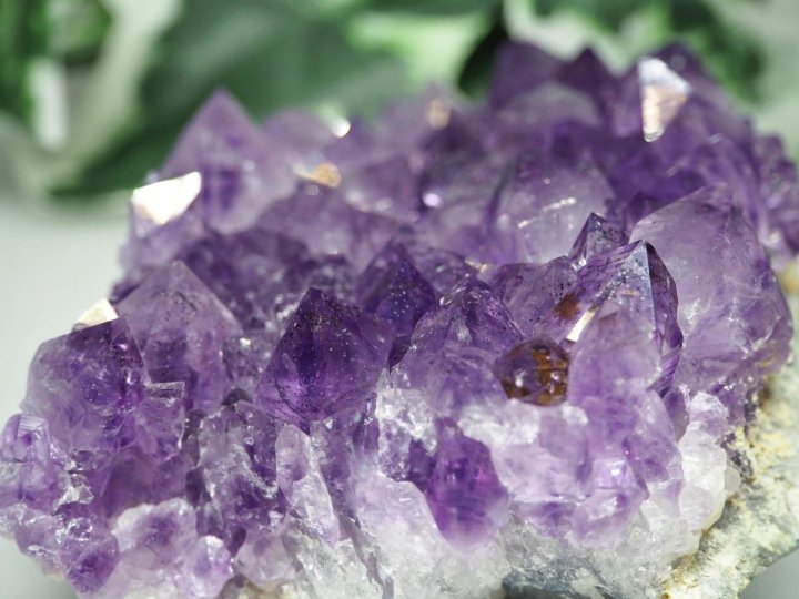 【高品質】透明感・光沢のある美しい紫色◆アメジストクラスター 約358g 天然石