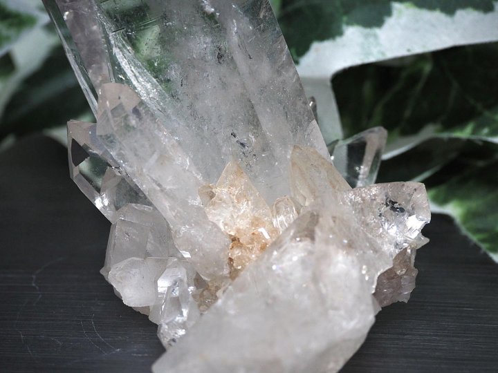 透明度抜群で巨大結晶！極上AAAAA☆ブラジル・ミナスジェライス州 トマスゴンサガ産  水晶原石クラスター☆最大幅約110ｍｍ☆約360グラム☆ブラジルで最も美しいとされる水晶