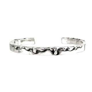 Overflow bangle