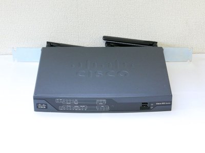 Model Cisco 892-W CISCO892W-AGN-P-K9 V03 Cisco Systems サービス統合型ルータ 初期化済み【中古】  - プリンター、サーバー、セキュリティは「アールデバイス」