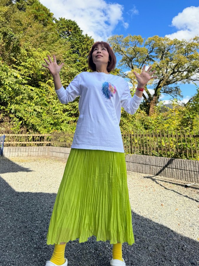 虹龍女神】もっちーエネルギーアート長袖Tシャツ～ホワイト／Mサイズ