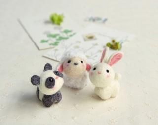 羊毛フェルト　アレンジメント　ハンドメイド 羊毛フェルト作家様『angelcat』さんの作品紹介です。 | 福岡県