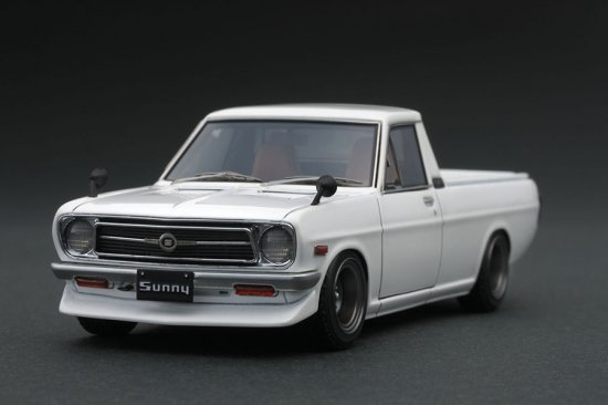 IG1115 1/43 Nissan Sunny Truck (B121) Long White - ig-model