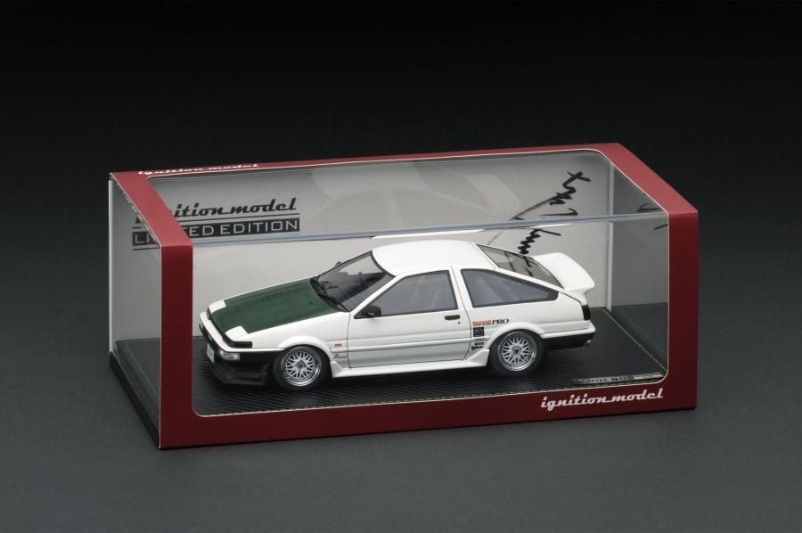 IG1771 1/18 Toyota Sprinter Trueno (AE86) 3Door TK-Street Ver.2