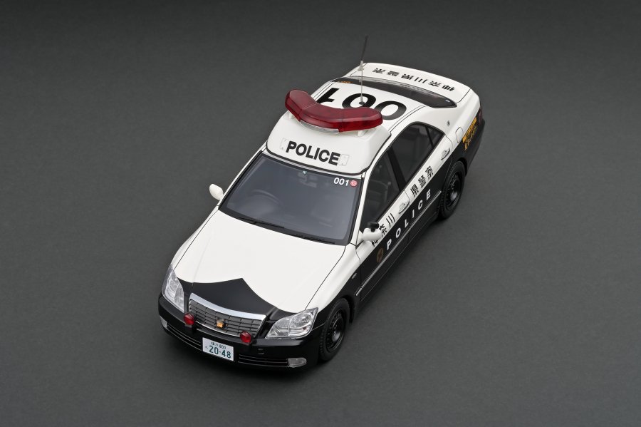 IG2048 1/18 Toyota Crown (GRS180) 神奈川県警 自動車警ら隊001号