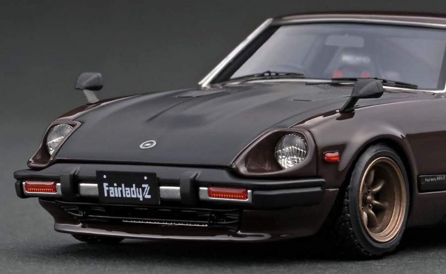 IG2290 1/43 Nissan Fairlady Z (S130) Maroon/Black - ig-model