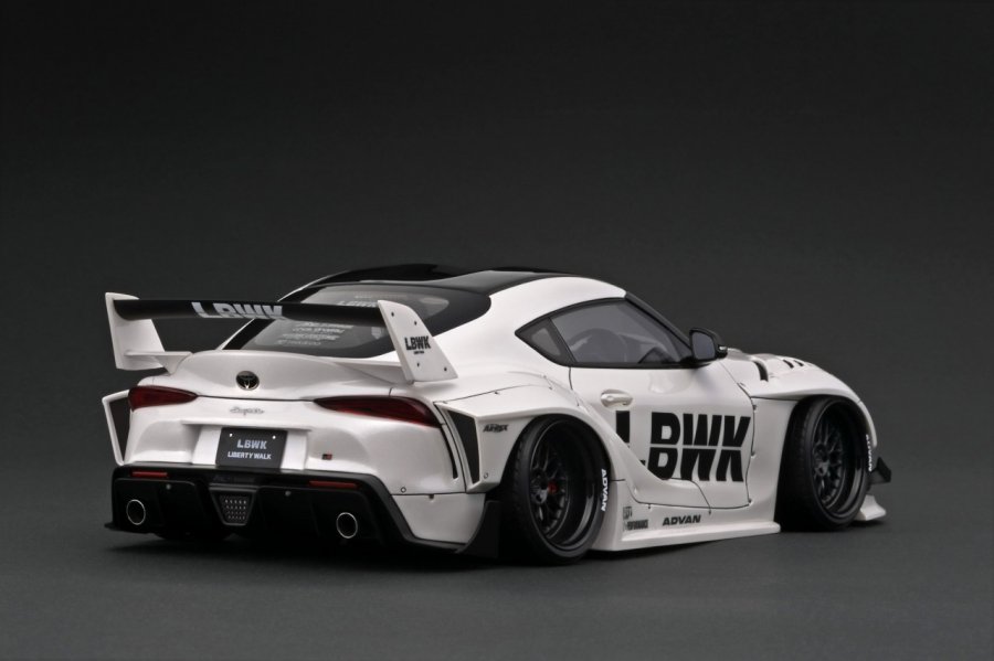 IG2648 1/18 LB-WORKS TOYOTA SUPRA (A90) White - ig-model